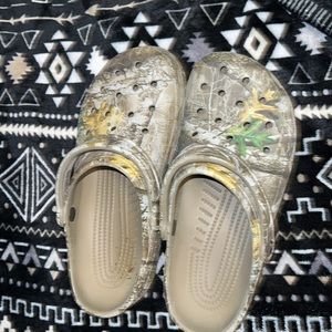 Camouflage crocs